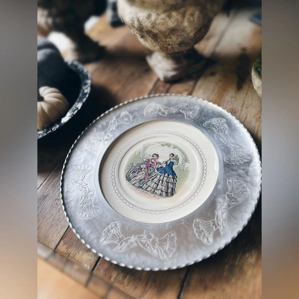 VINTAGE victorian serving